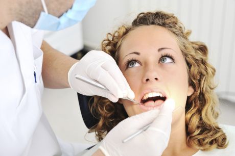 Co robić aby prosto z wakacji nie trafić do dentysty